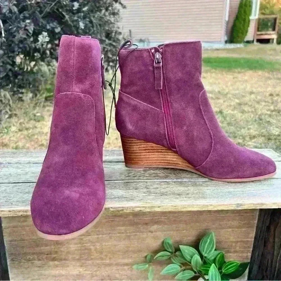New Full Leather VIOLET & RED Beautiful Fall Wedge Boots in Merlot - Size 8.5 - Picture 5 of 14